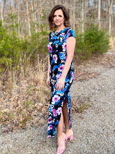 Load image into Gallery viewer, Bed of Flowers Maxi Dress
