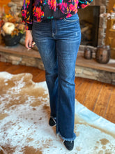 Load image into Gallery viewer, Julia High Rise Vintage Flare Jeans
