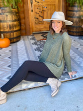 Load image into Gallery viewer, Crisp Morning Top