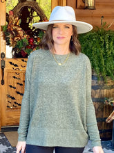 Load image into Gallery viewer, Crisp Morning Top