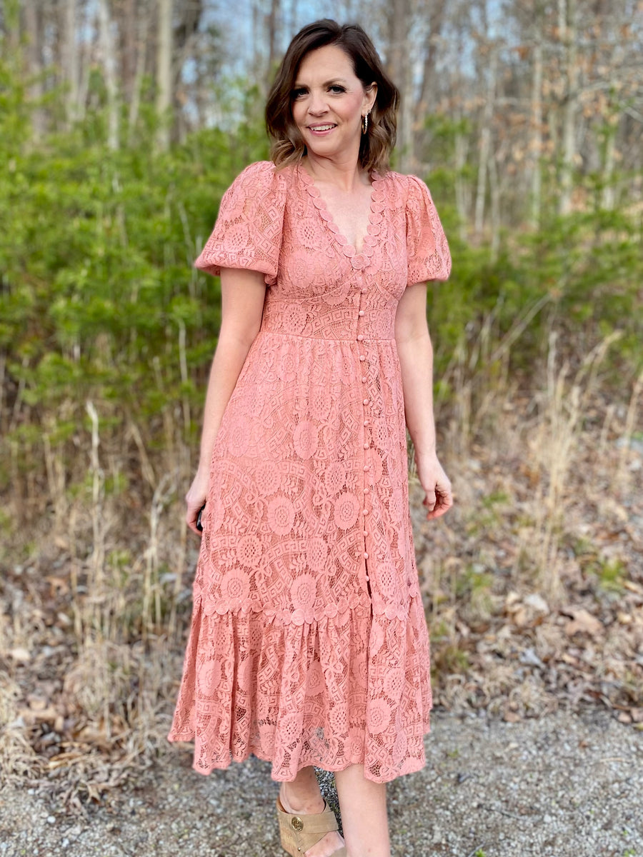 Queen Ann's Lace Dress – Wardrobe on Woods Boutique