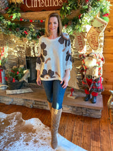 Load image into Gallery viewer, Winter Flower Sweater