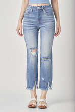 Load image into Gallery viewer, Avery Crop Risen Jeans