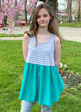 Load image into Gallery viewer, Spring Breeze Tank Top
