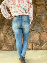 Load image into Gallery viewer, Tina High Waisted Vintage Washed Skinny Jean