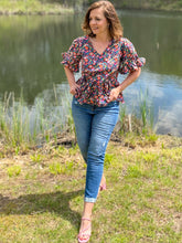 Load image into Gallery viewer, Fields of Flowers Peplum Top