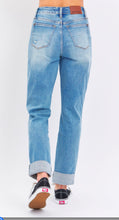 Load image into Gallery viewer, Good Lookin’ Judy Blue Jeans

