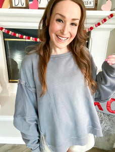 Oversized Detail Cut Sweatshirt