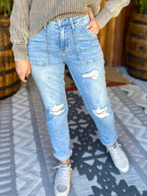 Load image into Gallery viewer, Good Lookin’ Judy Blue Jeans
