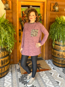 Laura Leopard Pocket Top