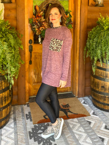 Laura Leopard Pocket Top