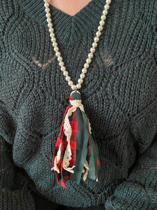 Buffalo Plaid Tassel Necklace