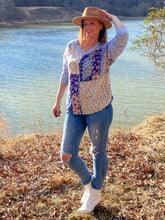 Load image into Gallery viewer, Patty Patch Print Top
