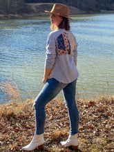 Load image into Gallery viewer, Patty Patch Print Top
