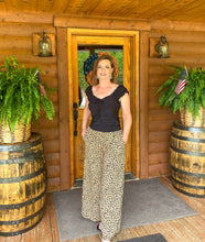Load image into Gallery viewer, Zara Wide Leg Pants
