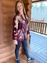 Load image into Gallery viewer, Snowflake Bleached Flannel
