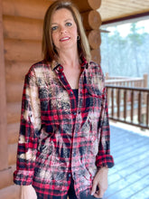 Load image into Gallery viewer, Snowflake Bleached Flannel
