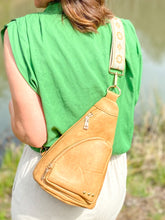 Load image into Gallery viewer, Austin Sling Bag
