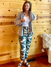 Load image into Gallery viewer, Boyfriend Gray Shacket
