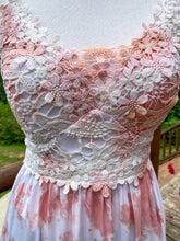 Load image into Gallery viewer, Daisy Tie Dye Lace Top
