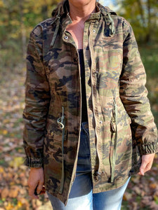 Perfect View Camo Hoodie Jacket